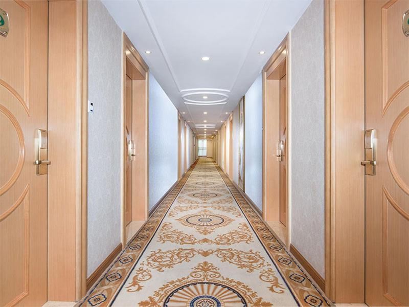 Vienna Classic Hotel Qingyuan Taihe Ancient Cave Scenic Area Экстерьер фото
